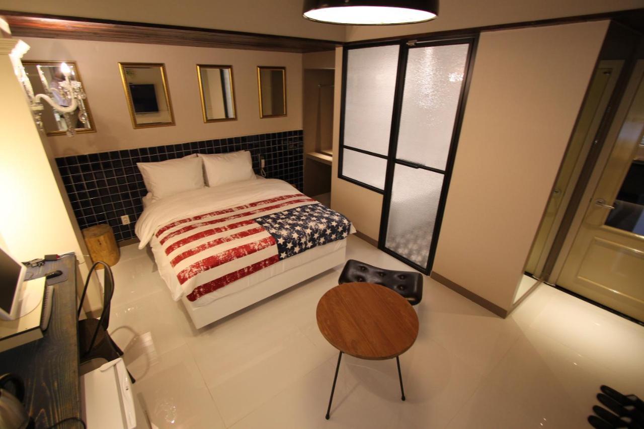 The First Snow Hotel Daegu Buitenkant foto